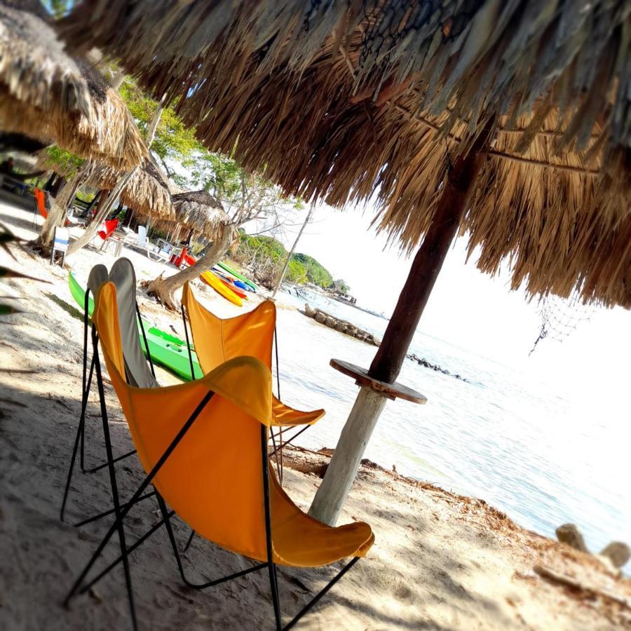 Isla Luna Beach Baru Isla Barú Exterior foto