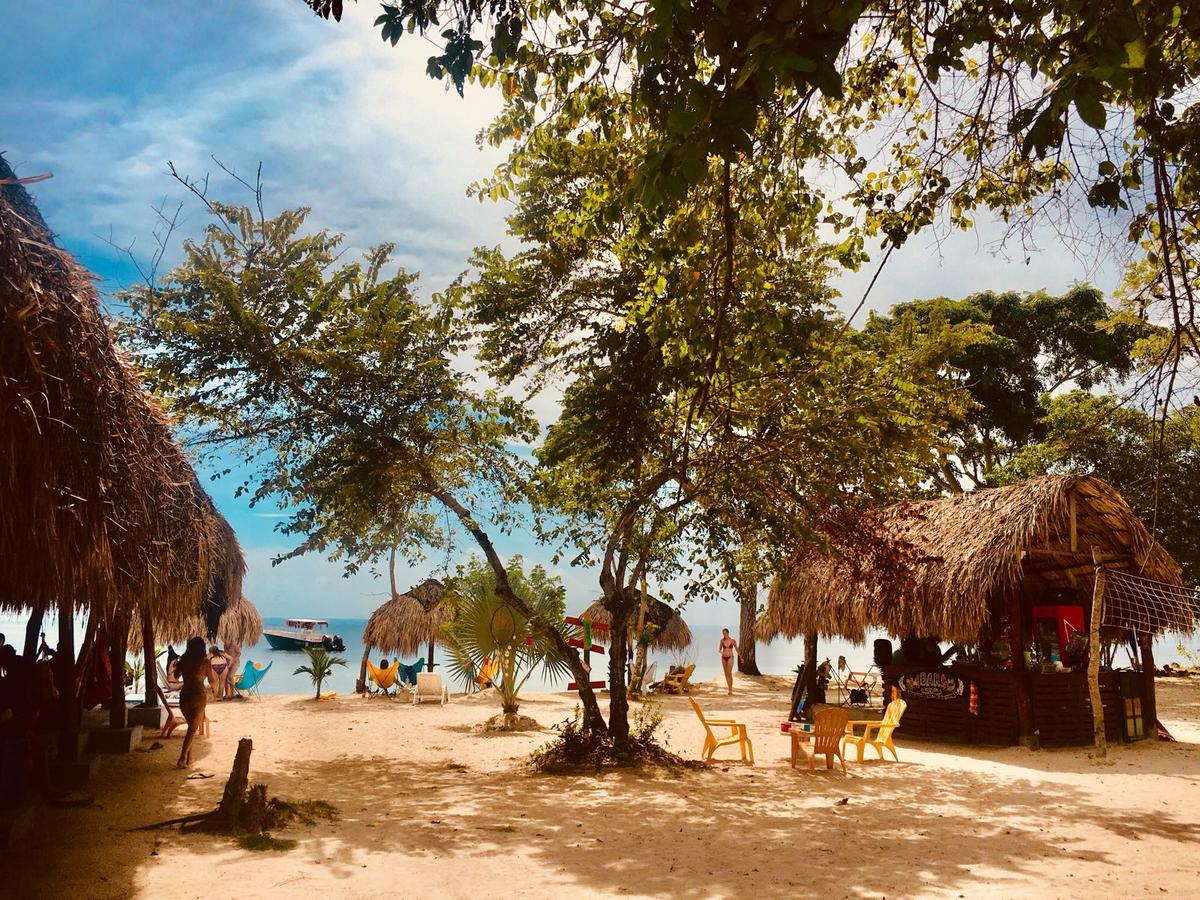 Isla Luna Beach Baru Isla Barú Exterior foto